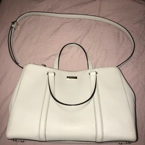 Kate Spade newburry lane laden medium tote!